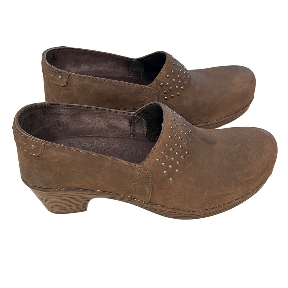 Dansko Mavis Brown Suede Studded Clogs Sz 40 (US 9-9.5) Slip On Shoe EUC - Picture 3 of 9